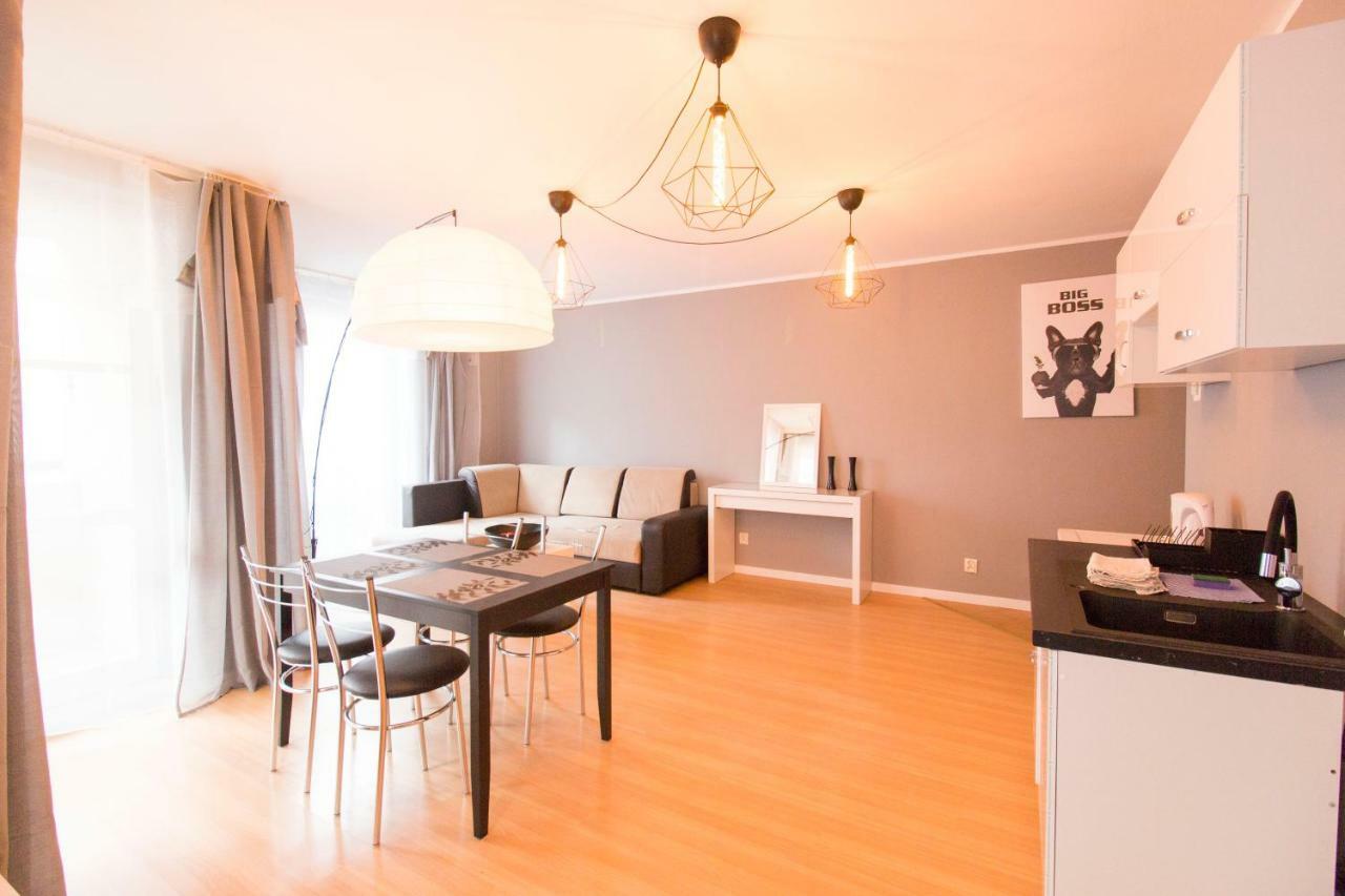 Wroclove Apartments Self Check-In Wrocław Extérieur photo